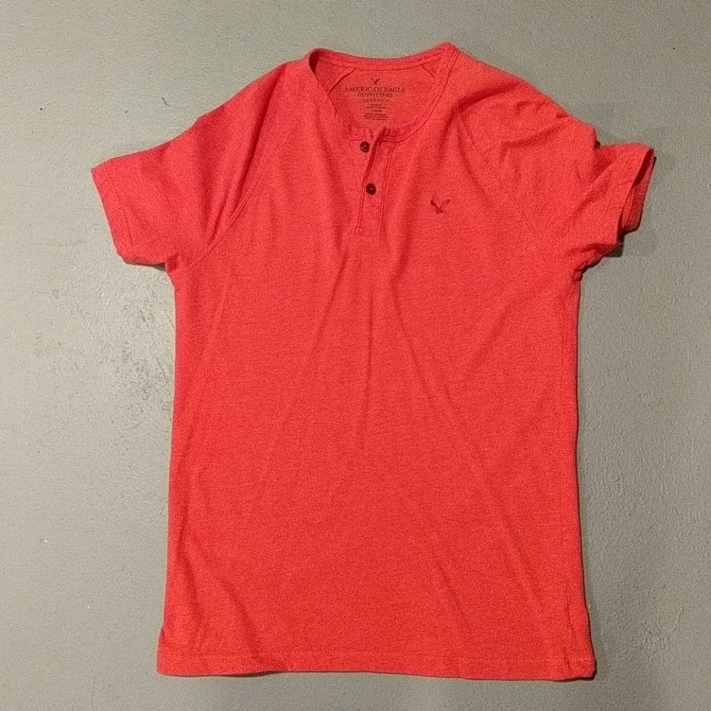 American Eagle Men's Henley T Shirt